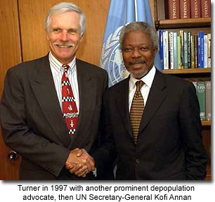 Ted Turner and Kofi Annan
      306 x 287 Pixell